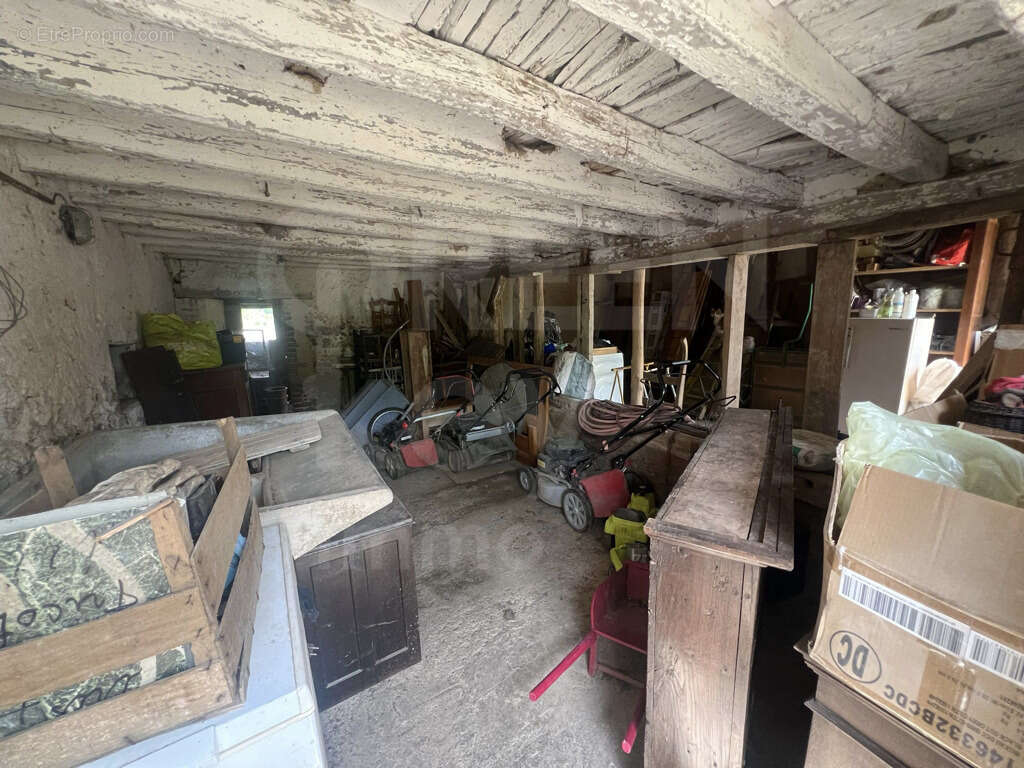 Maison à TANNERRE-EN-PUISAYE