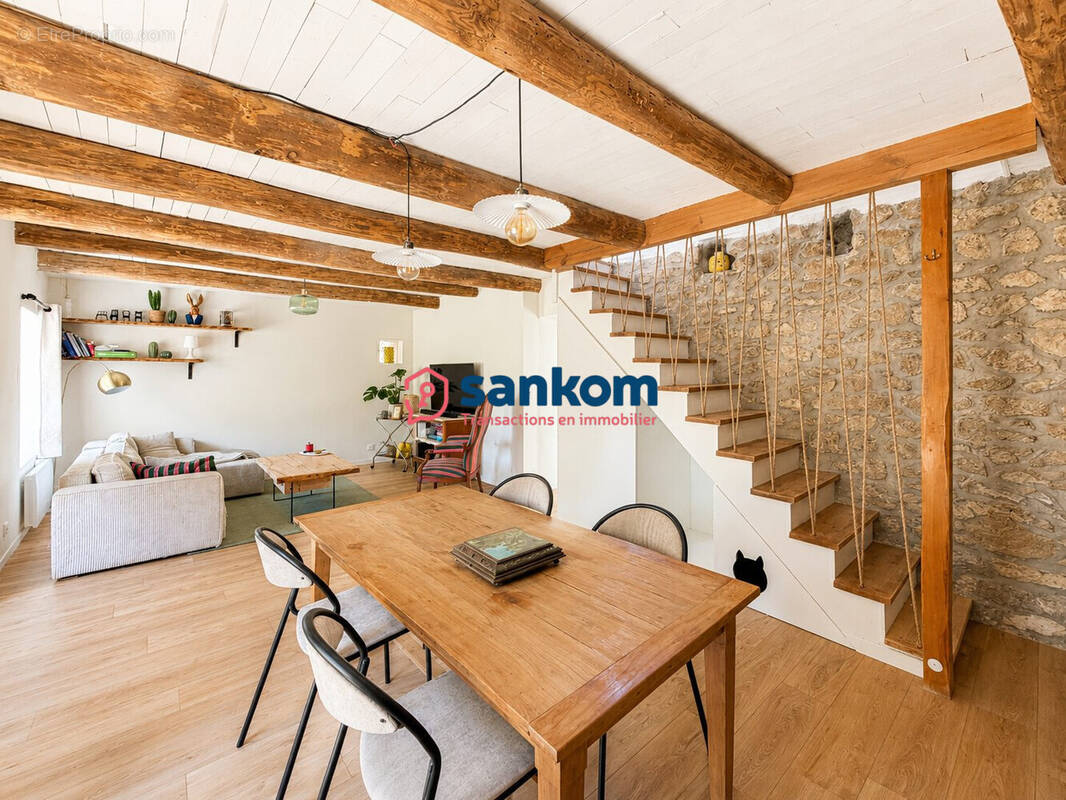 Maison à CHOMELIX