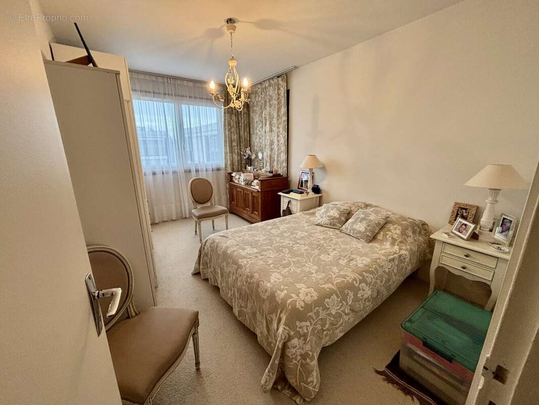 Appartement à FONTENAY-LE-FLEURY