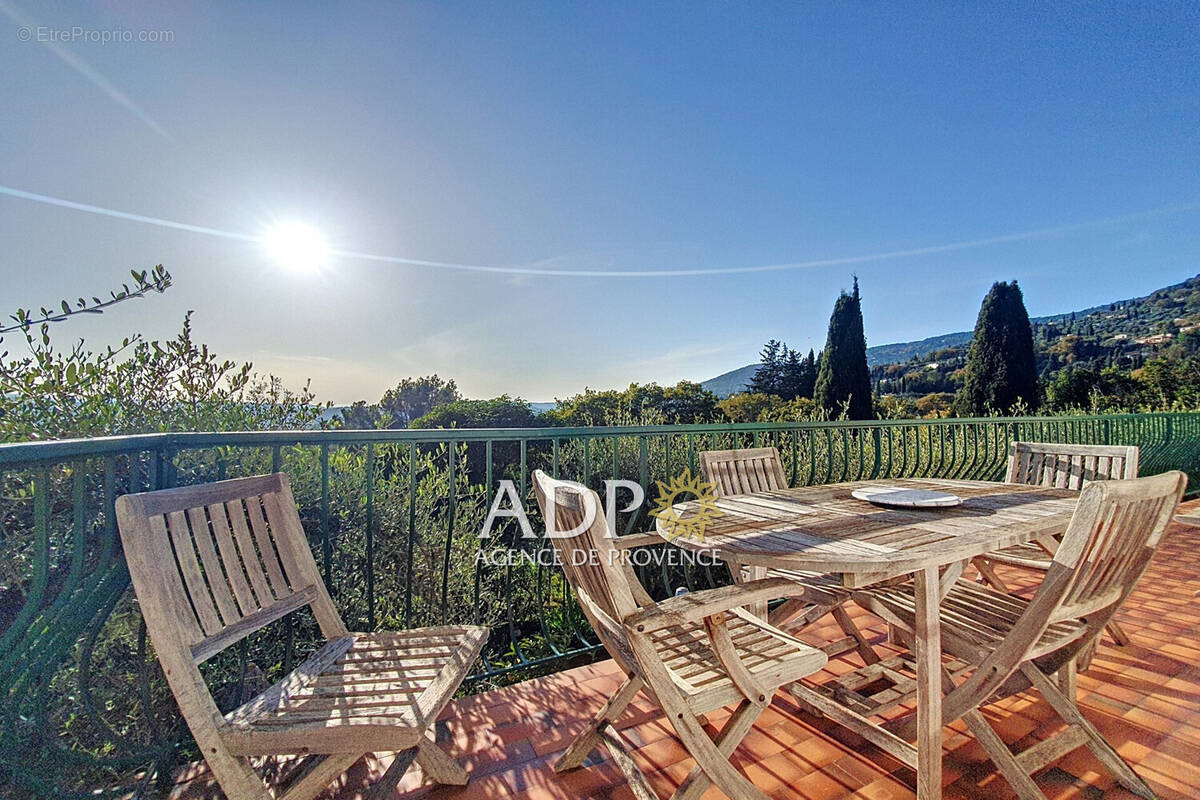 Maison à PEYMEINADE