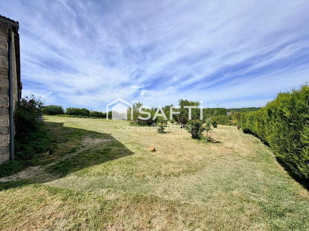 Maison 90 m² à Loudun  - photo 3