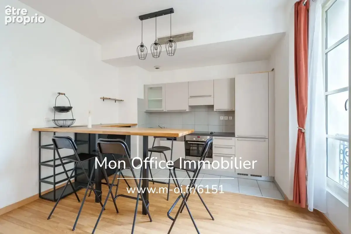 Référence : 6151-CLA - Appartement 2/3 pièces sur le Quai de la Joliette (13002) - photo 2