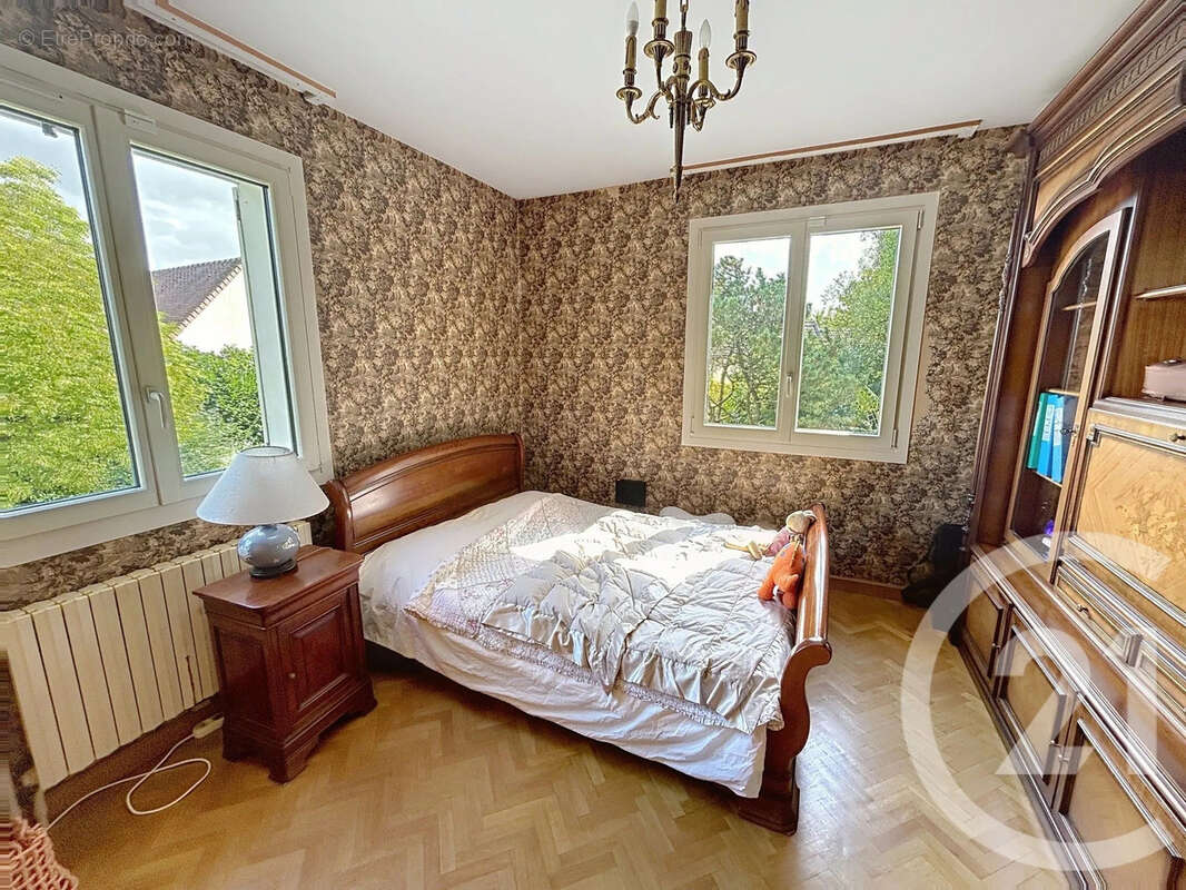 Maison à BRUGNY-VAUDANCOURT