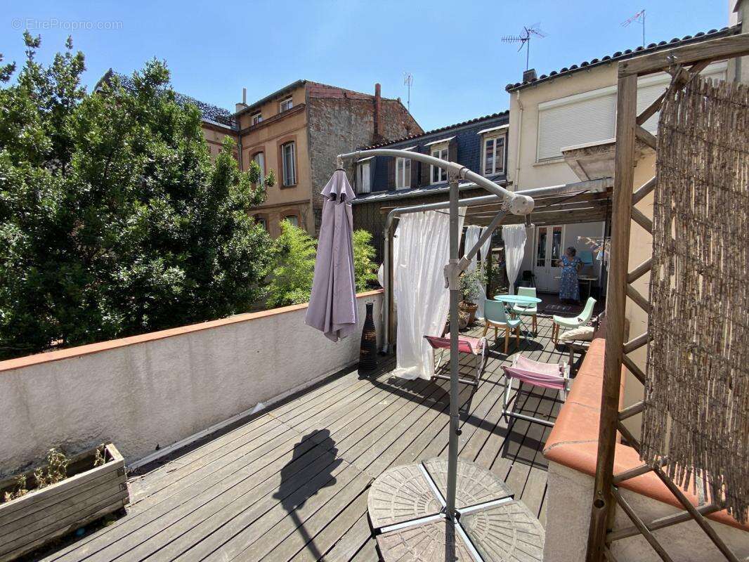 Appartement Maison T5 avec Terrasse Quartier des Chalets - photo 6
