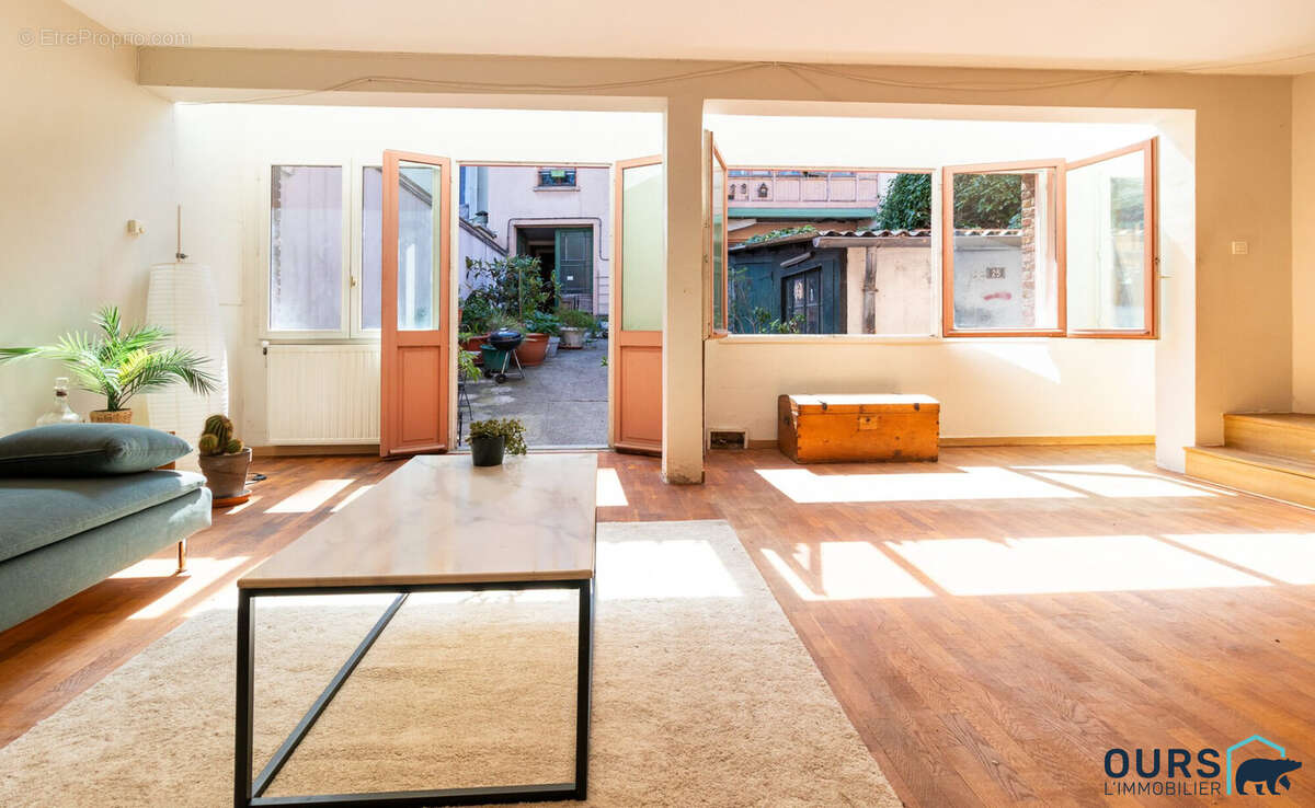 Maison à SAINT-DENIS