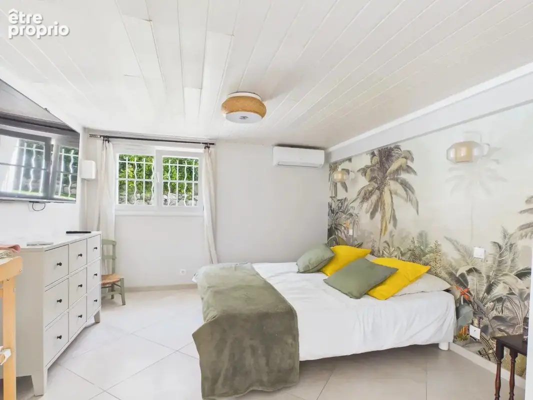 Villa avec piscine – juan-les-pins – 183 m² – terrain 1 400 m² - photo 11