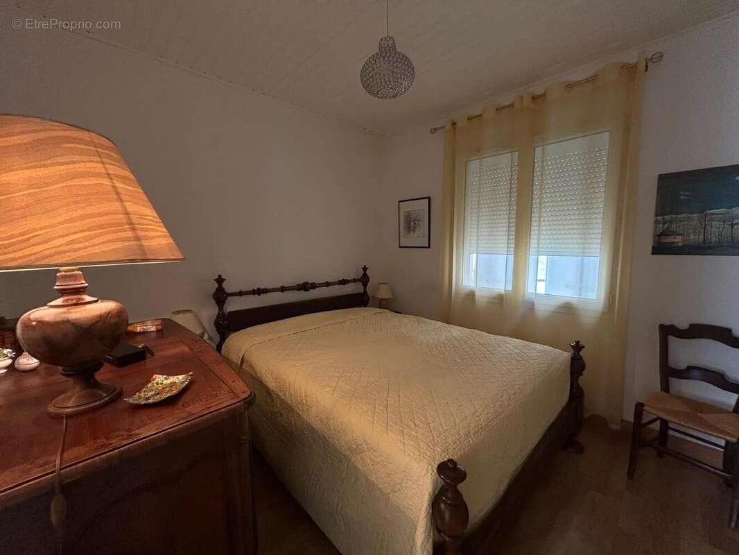 Maison familiale avec piscine et grand jardin arboré - photo 7