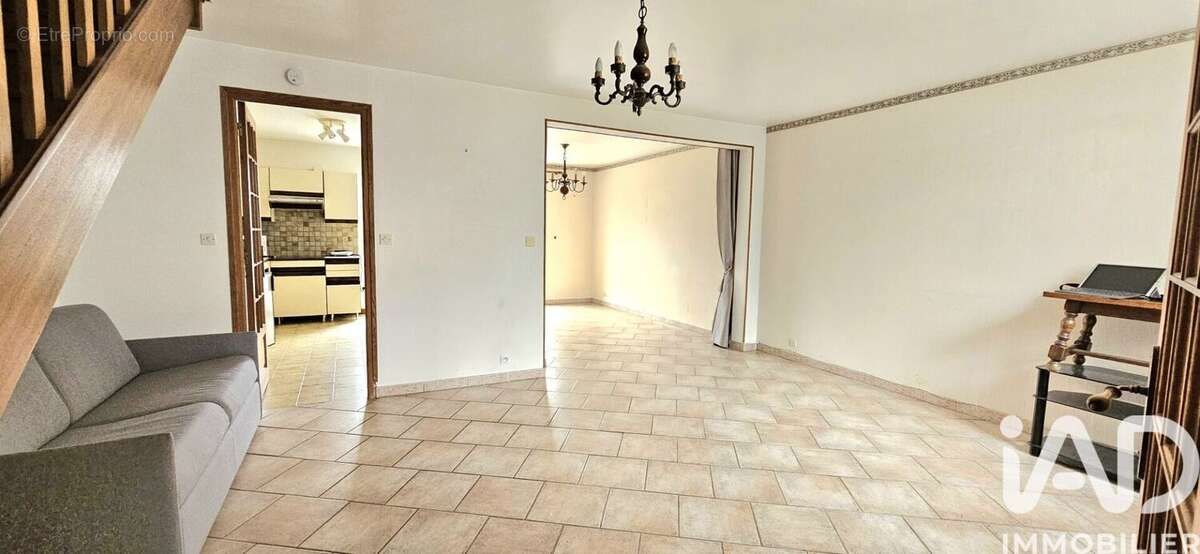 Photo 2 - Maison à BOUFFEMONT