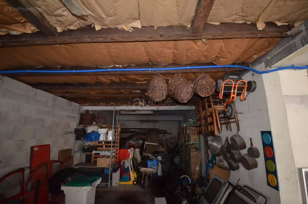 Appartement à NEUVILLE-SUR-AIN