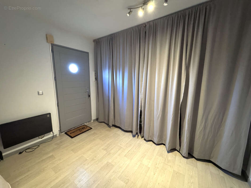 Appartement à HOUDAN