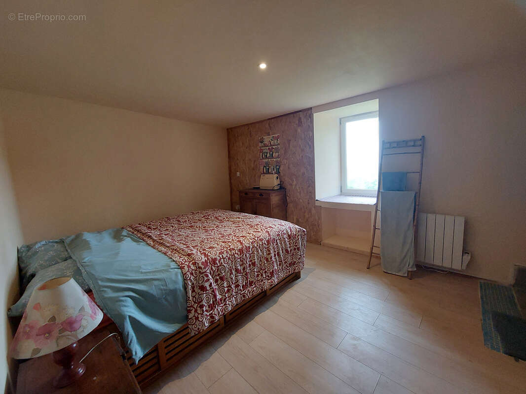 Maison à PEUX-ET-COUFFOULEUX
