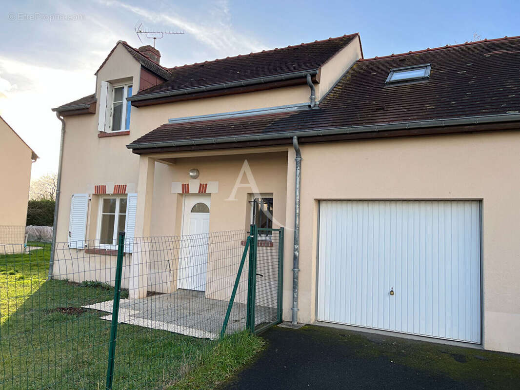 Maison à TIGY