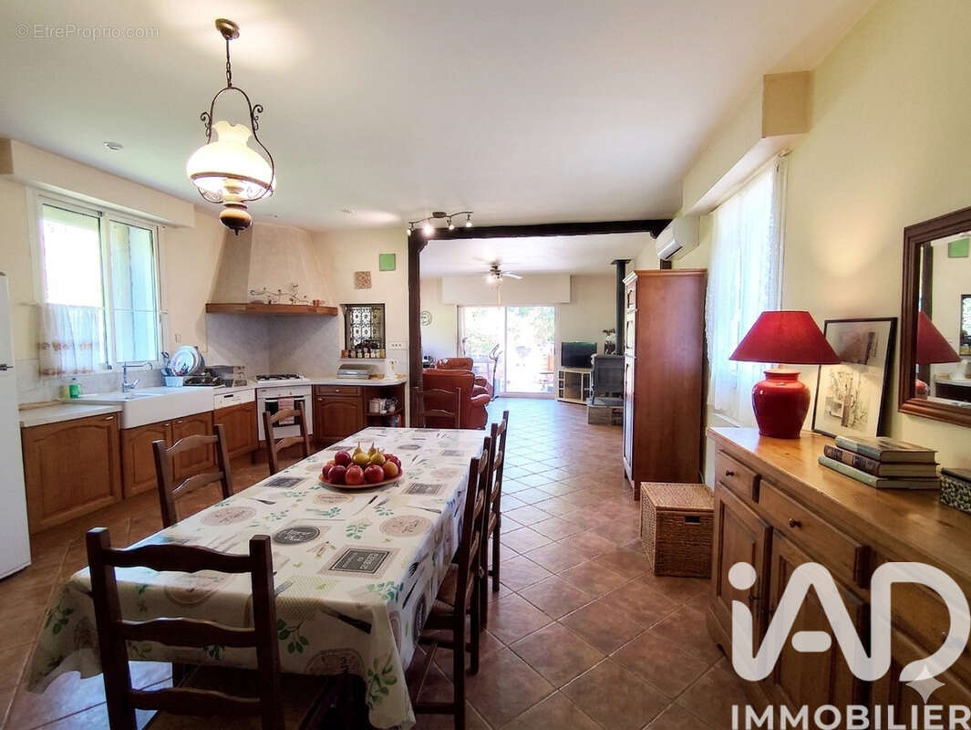 Maison 133 m² à Fougaron  - photo 4