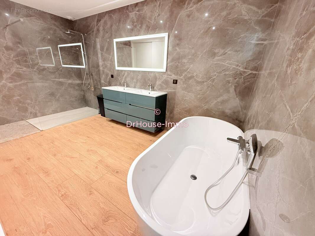 Maison à LE TAILLAN-MEDOC