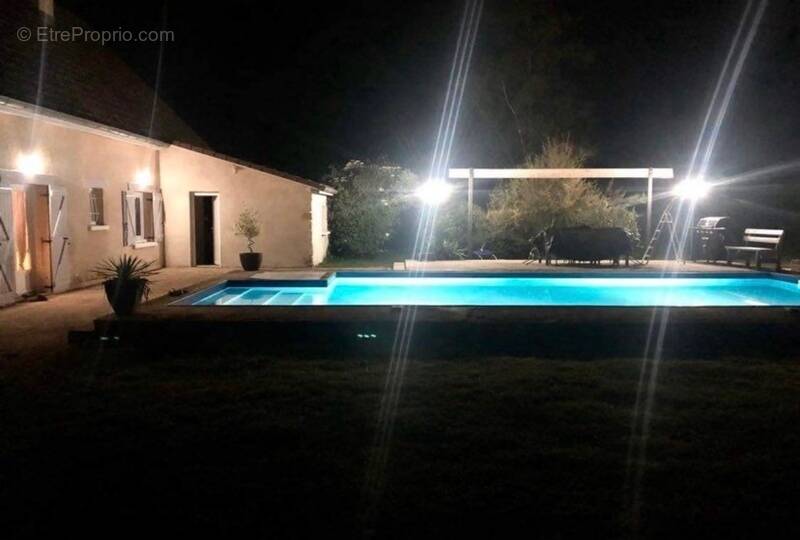 Maison à PARAY-LE-MONIAL