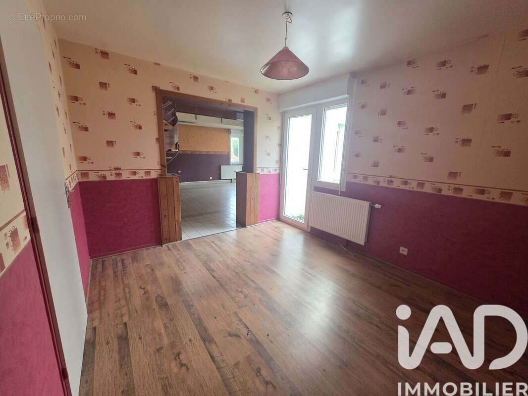 Photo 4 - Maison à BUCHERES