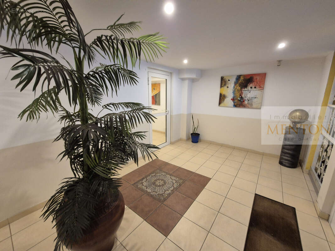 Appartement à MENTON