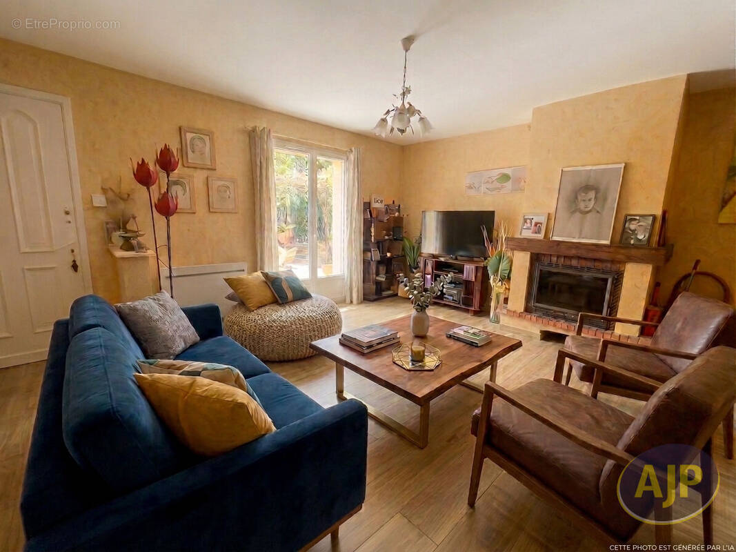 Maison à AMBARES-ET-LAGRAVE