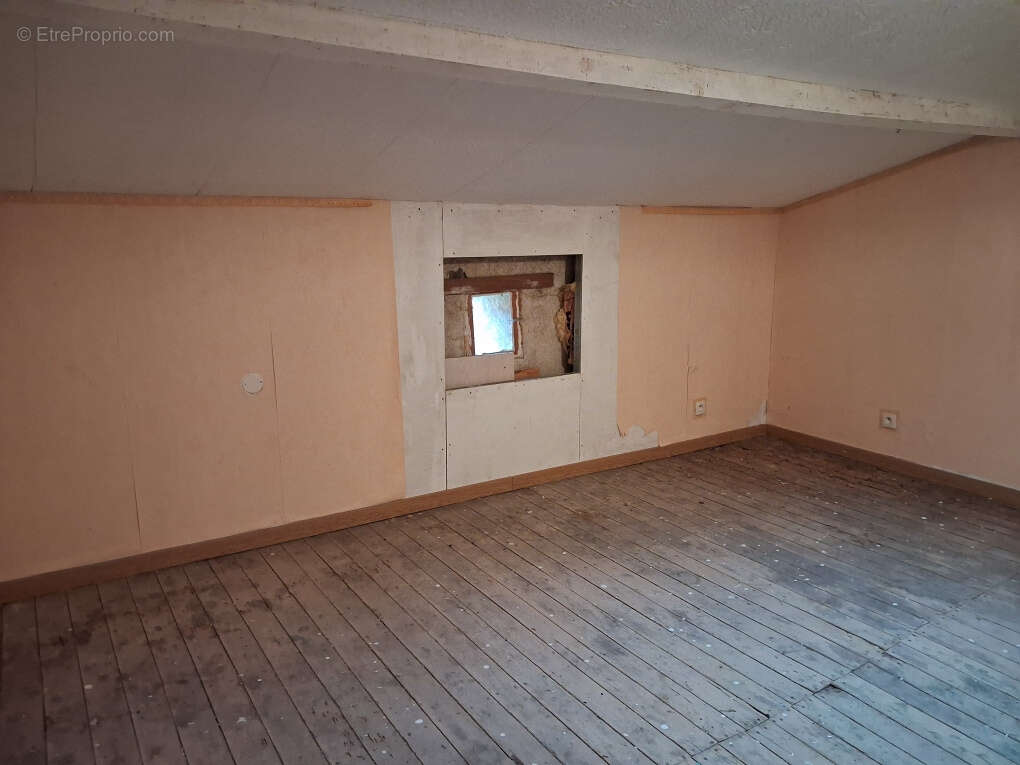 Maison à SAINTE-VERGE