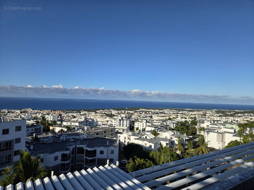 Photo 1 - Appartement à SAINT-DENIS