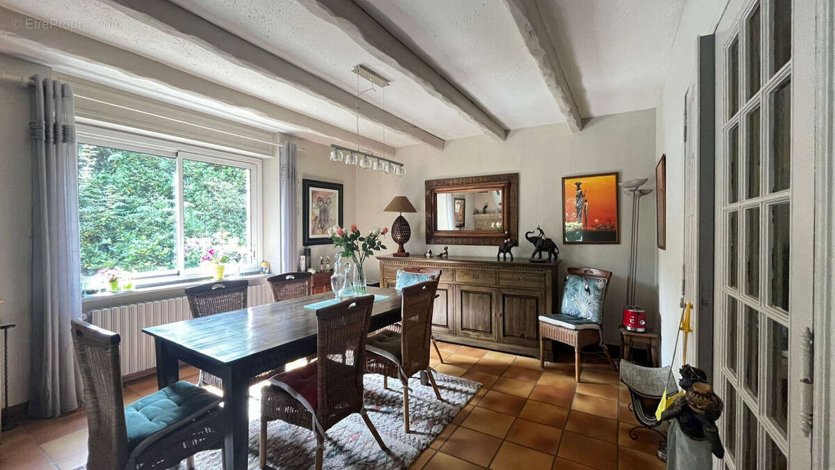 Maison à SAINT-THEGONNEC