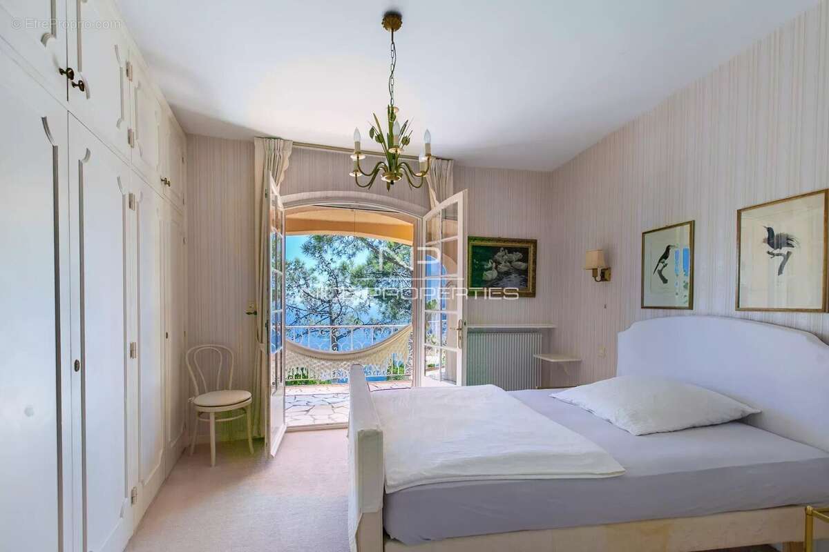 Maison à SAINT-RAPHAEL