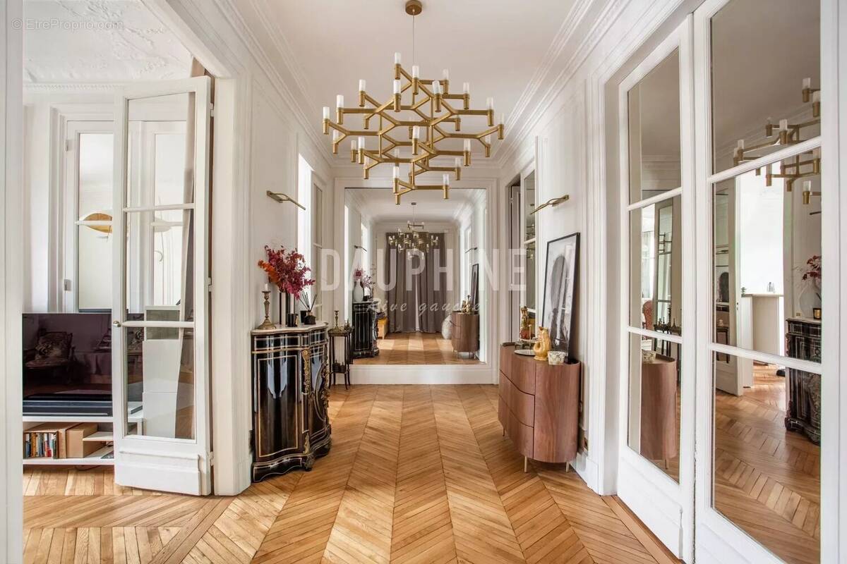 Appartement à PARIS-5E