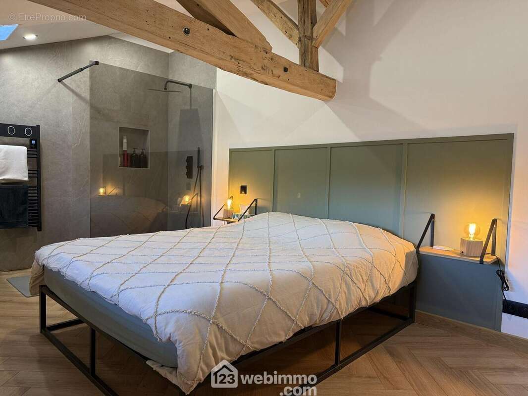 La suite parentale de 15 m2, - Maison à LE ROCHEREAU