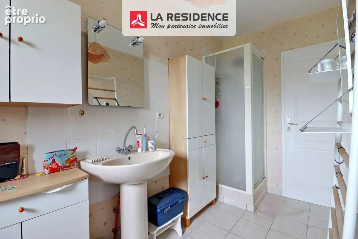 Maison 8 pièces 130 m² à vendre à Vineuil (41350) - photo 8