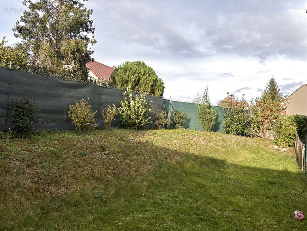 Maison à PRECY-SUR-OISE