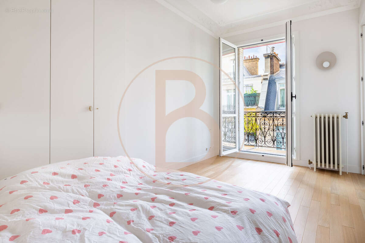 Photo 8 - Appartement à PARIS-16E