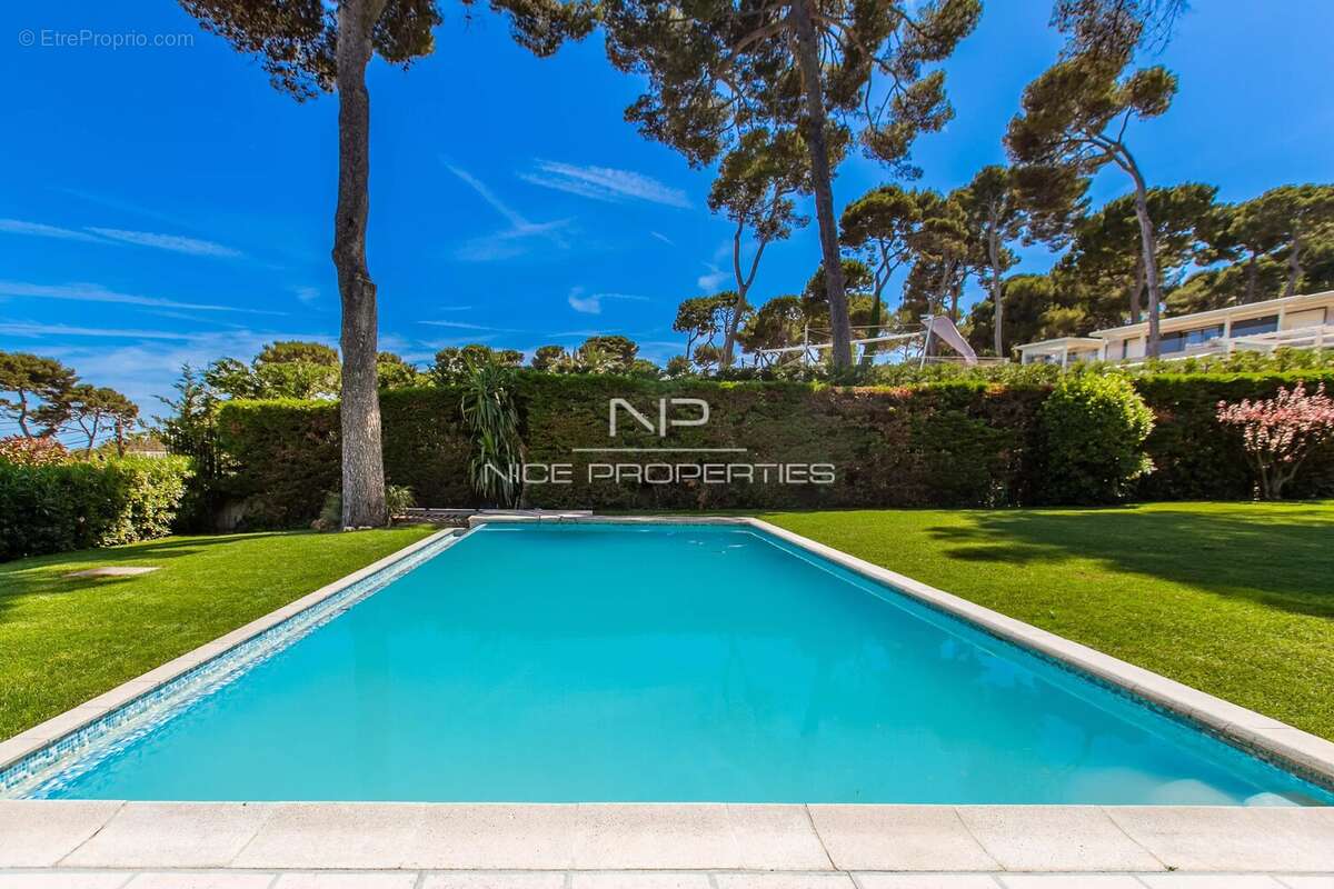 Maison à ANTIBES