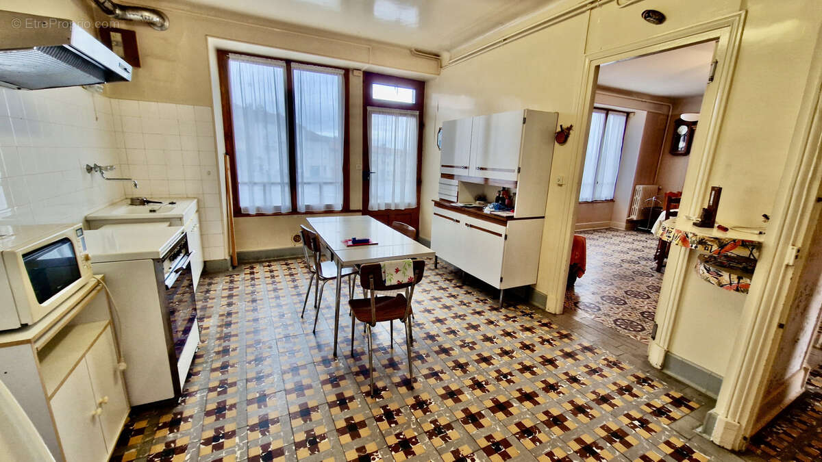 Maison à PAULHAGUET