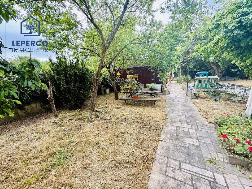 Maison à LA FERTE-MILON