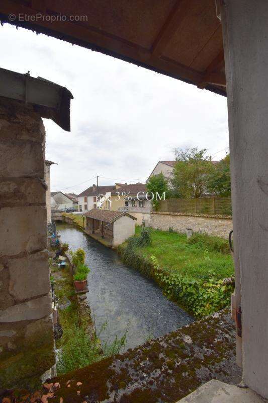 Maison à MAXEY-SUR-VAISE