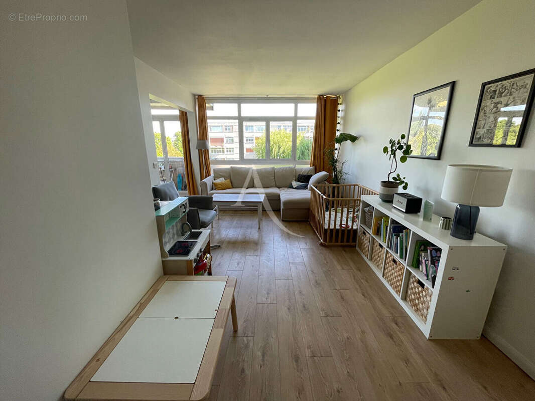 Appartement à MAISONS-LAFFITTE