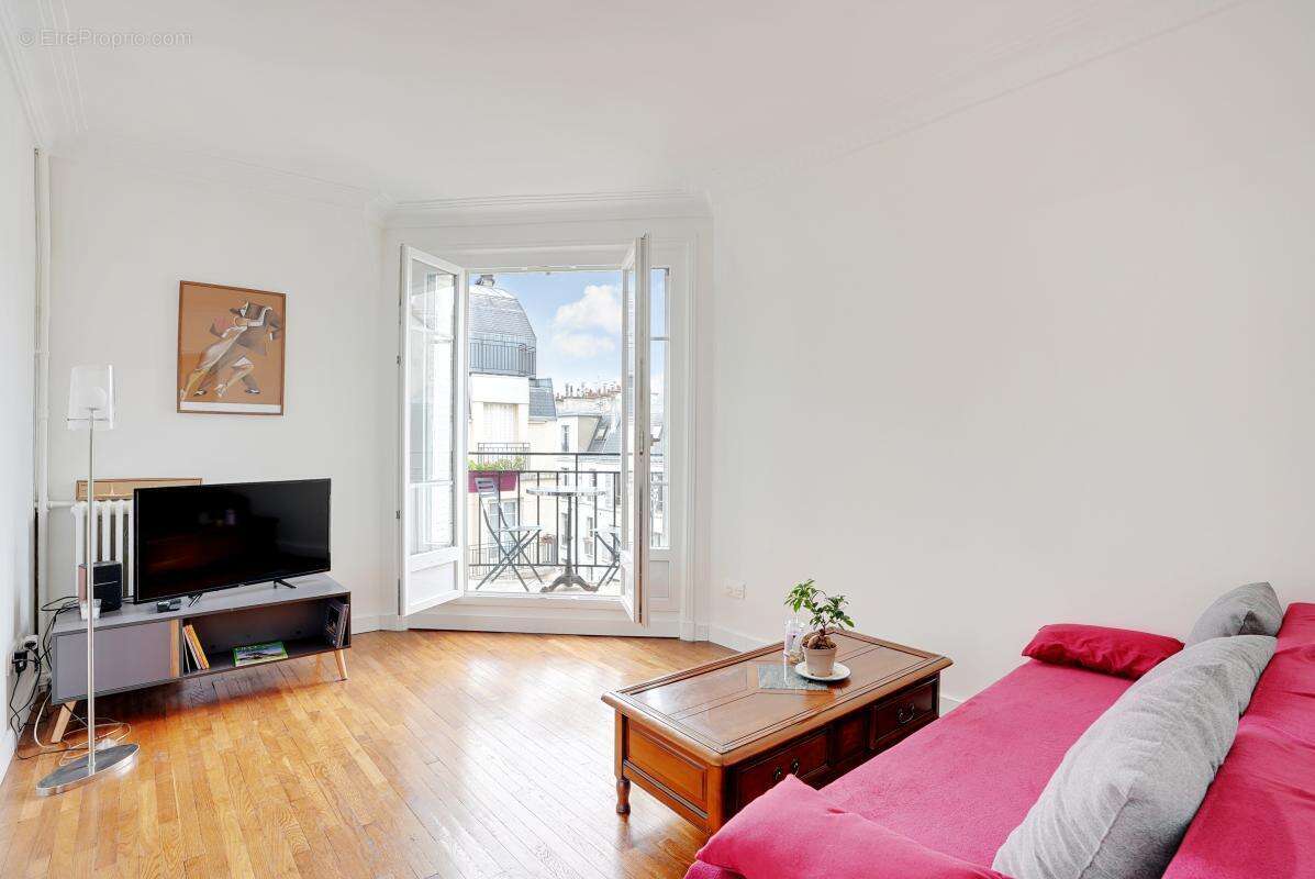 Appartement à PARIS-9E