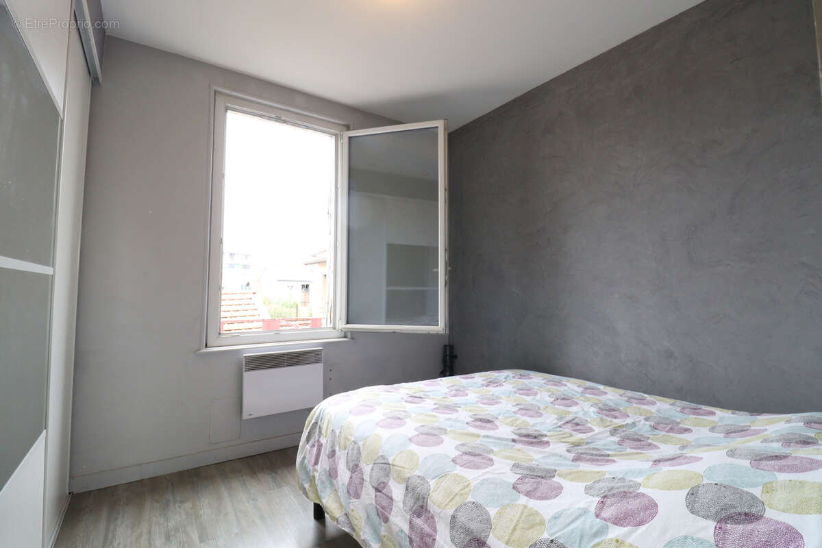 Appartement à LYON-8E