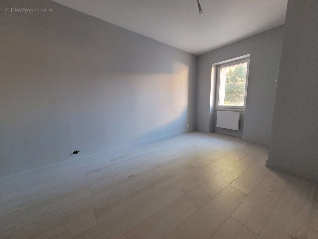 Maison 80m2 - Seychalles - photo 3