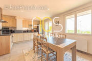 Appartement à CHATEAUNEUF-LES-MARTIGUES