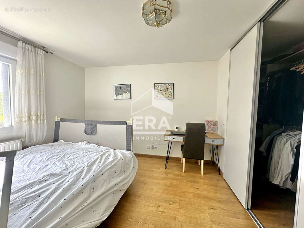 Maison à SARTROUVILLE