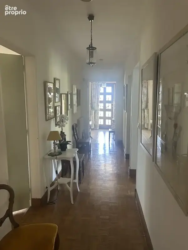 Maison de 4 chambres, avec sous-sol et garage - photo 10