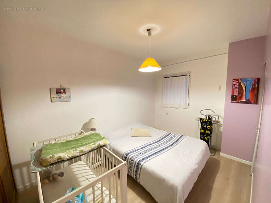 Appartement à AMBON