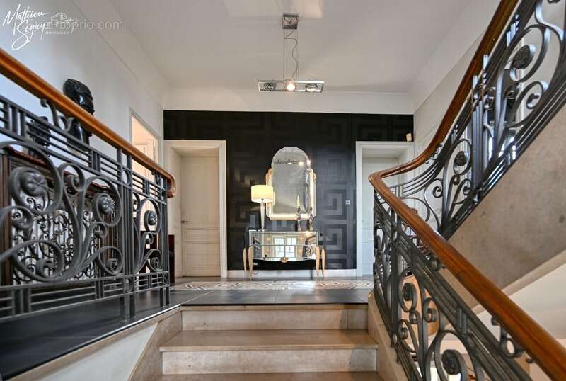 Maison à CHAZELLES-SUR-LYON