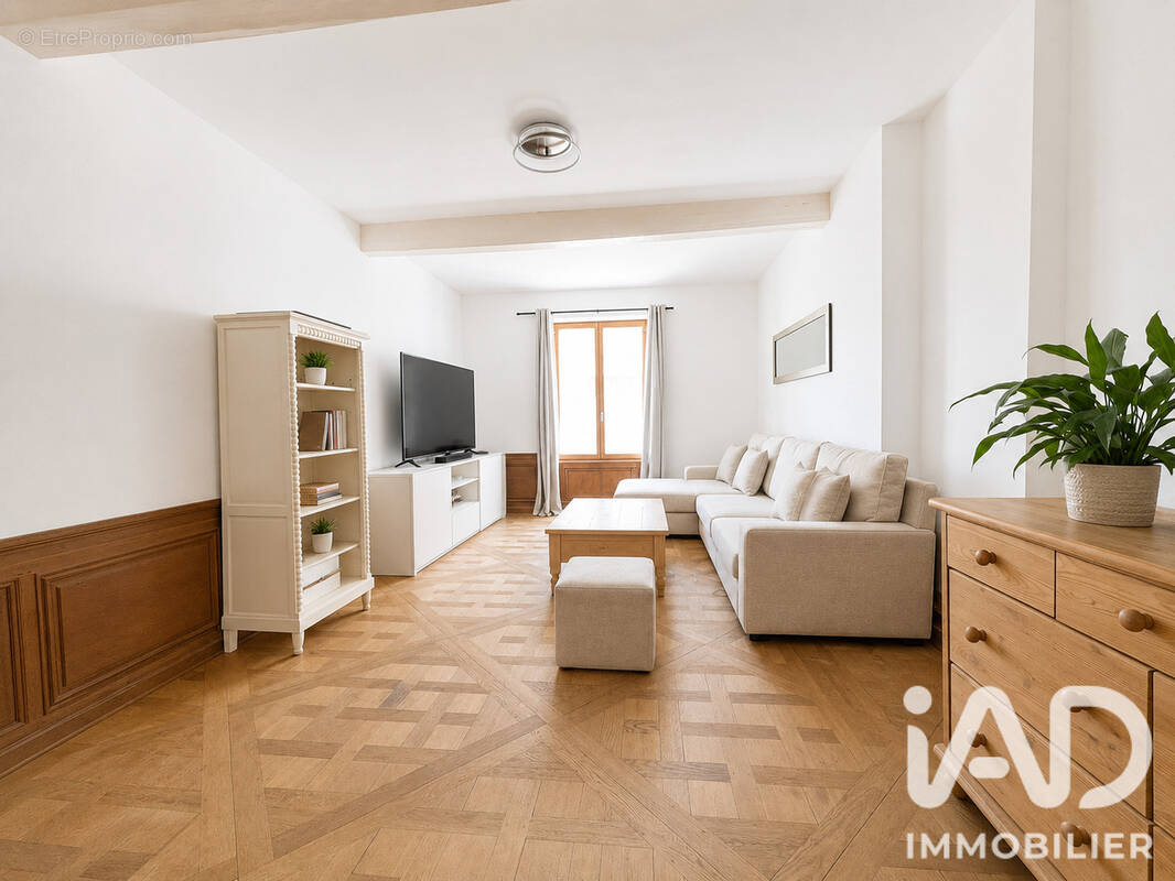 Photo 1 - Maison à MALESHERBES