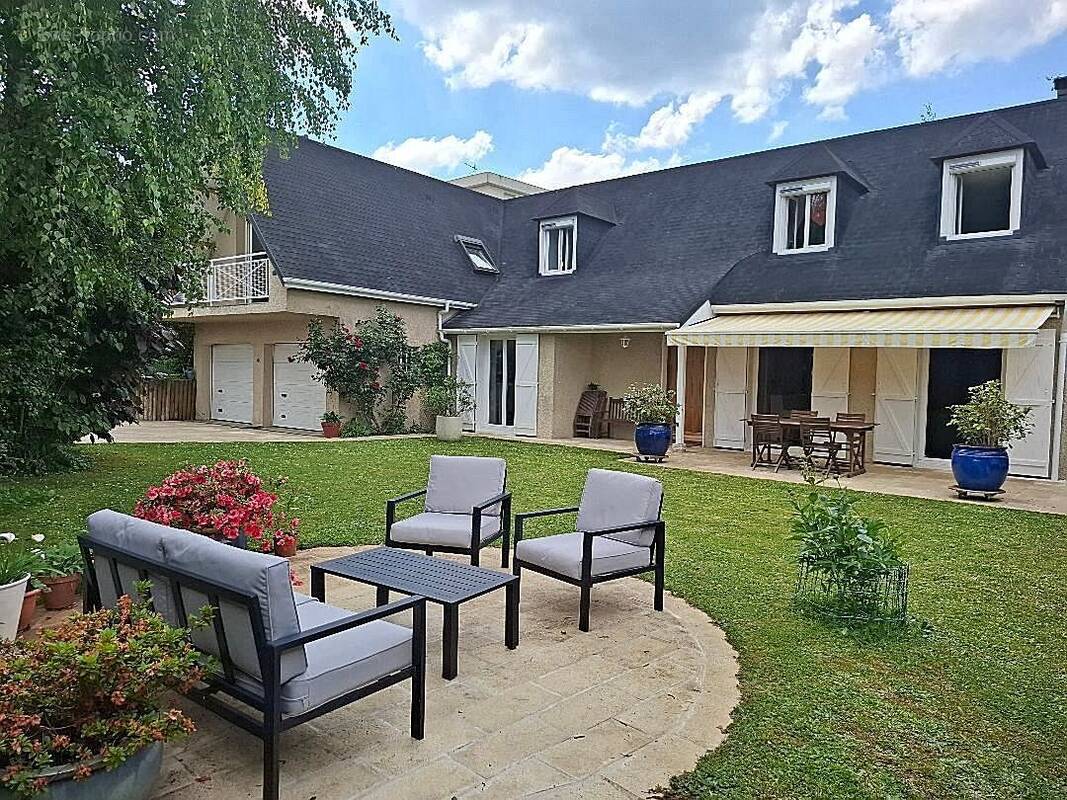 Maison à CHAMBOURCY