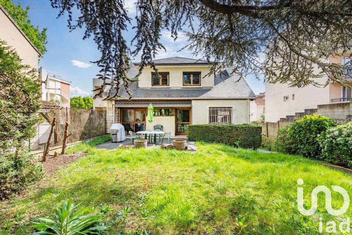 Photo 1 - Maison à NOISY-LE-SEC