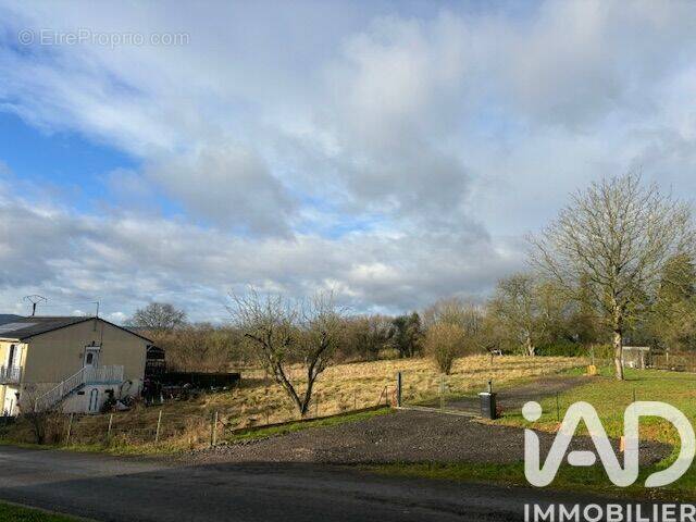 Photo 1 - Terrain à JAMETZ
