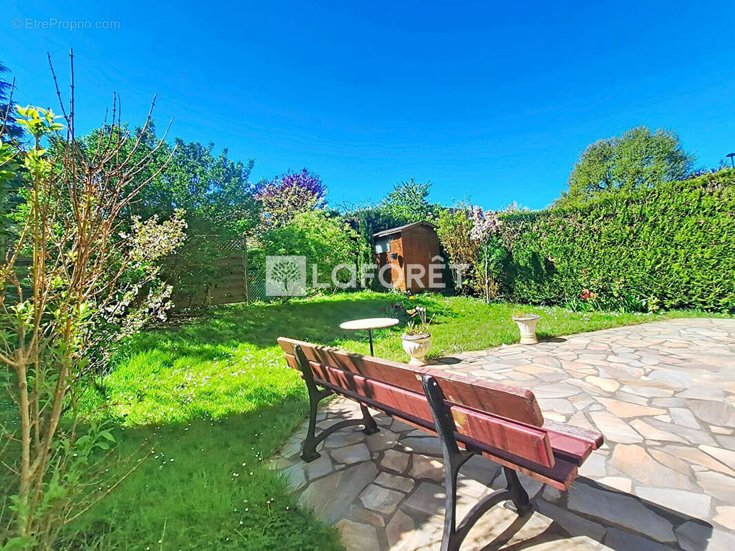 Maison à MARCOUSSIS