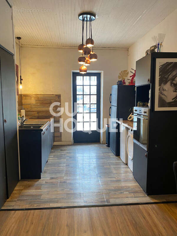 Appartement à MARSEILLE-15E